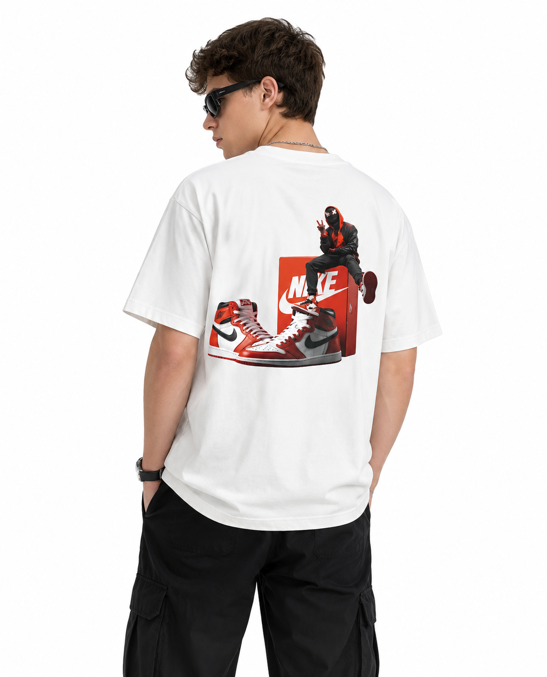 Camiseta Nike Sneaker Box Oversized - alternativa